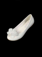 Child Ballet Style Shoe w/Flower, S14